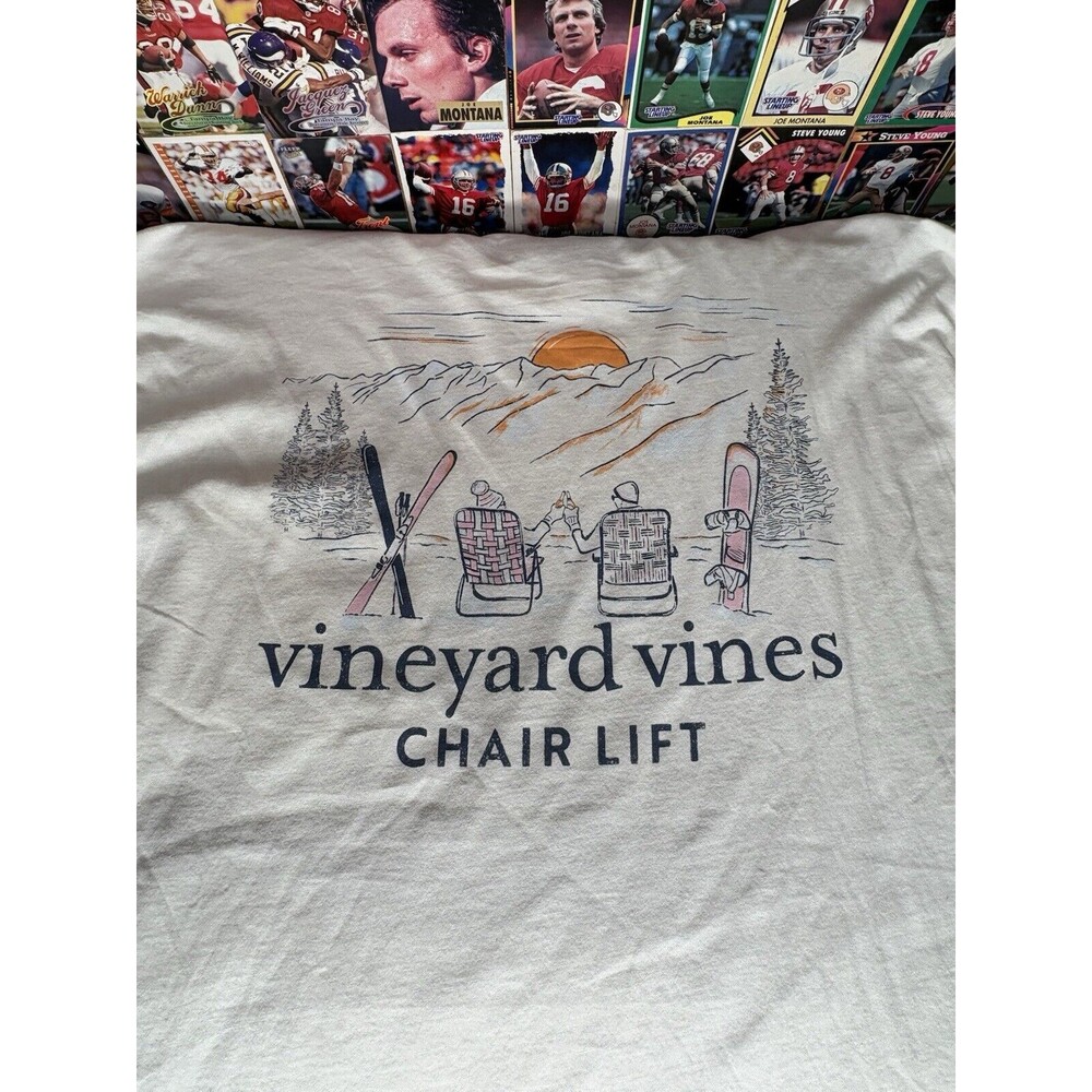 New men's XL Vineyard Vines chair lift skis snowboard long sleeve pocket tee